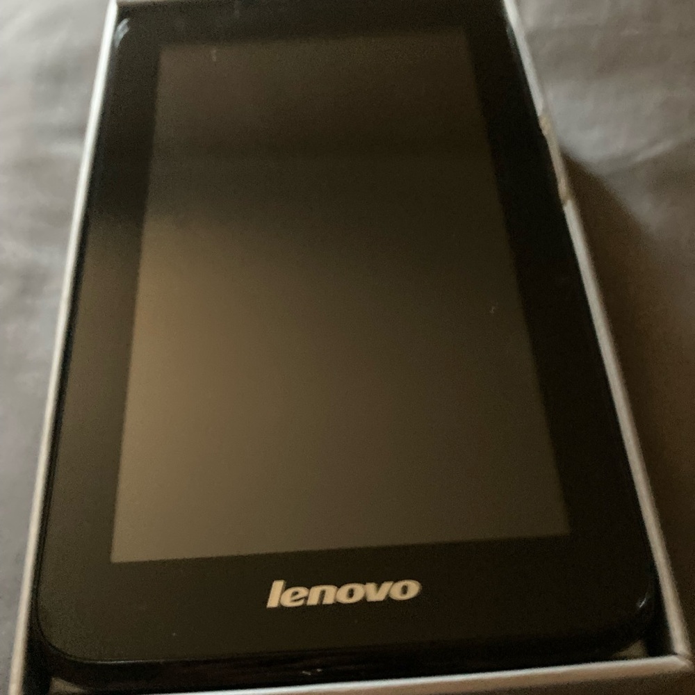 Lenovo Idea Tab A1000L New